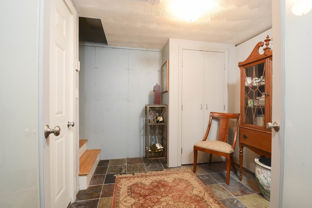 15 Cerina Road, Unit 15 Boston, MA 02130 - Photo 19 of 28 a living room with furniture and a window