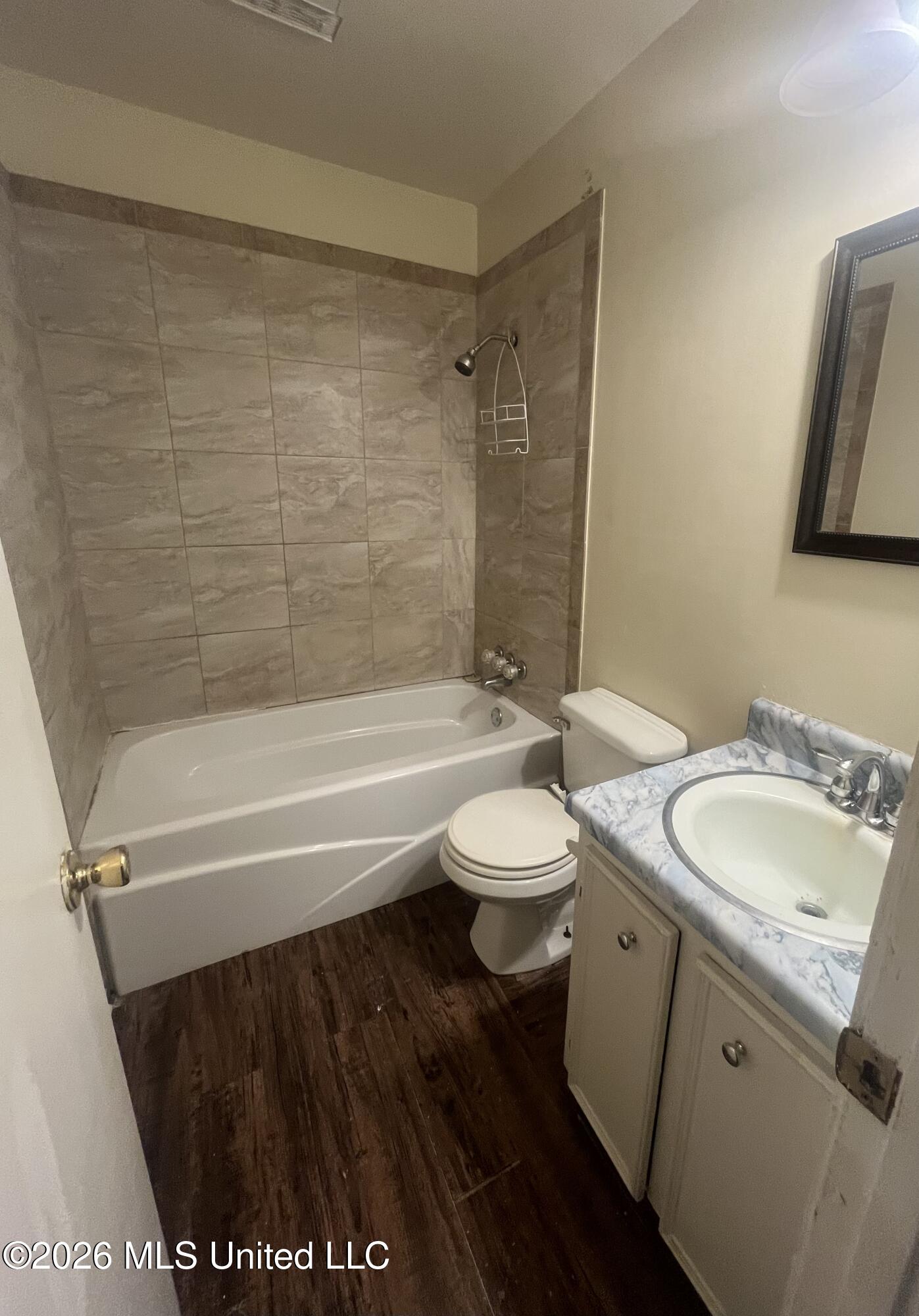 2236 Oak Ridge Drive Greenville, MS 38701 - Photo 13 of 16 IMG_8960