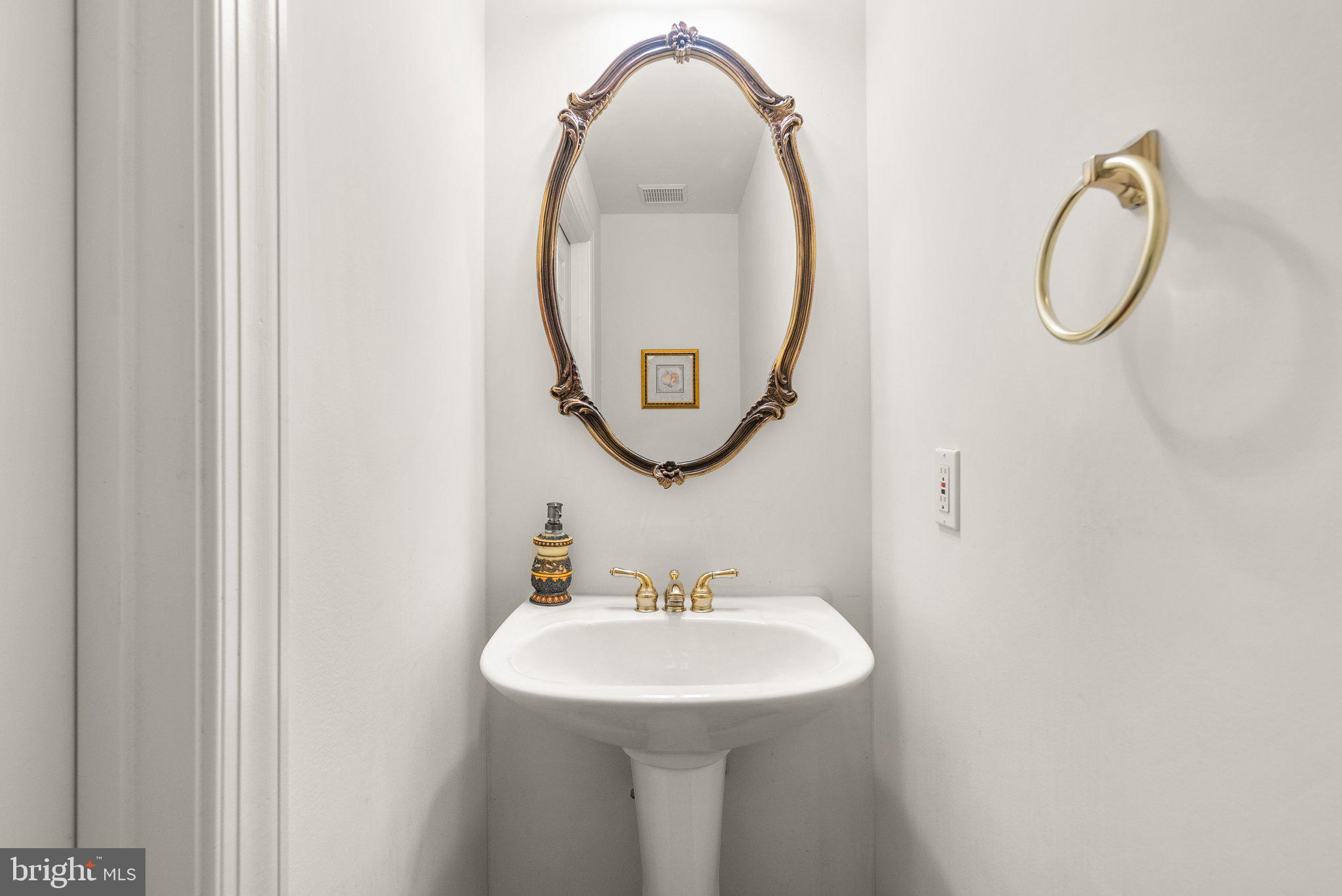 4610 Winding Stone Circle Olney, MD 20832 - Photo 18 of 49