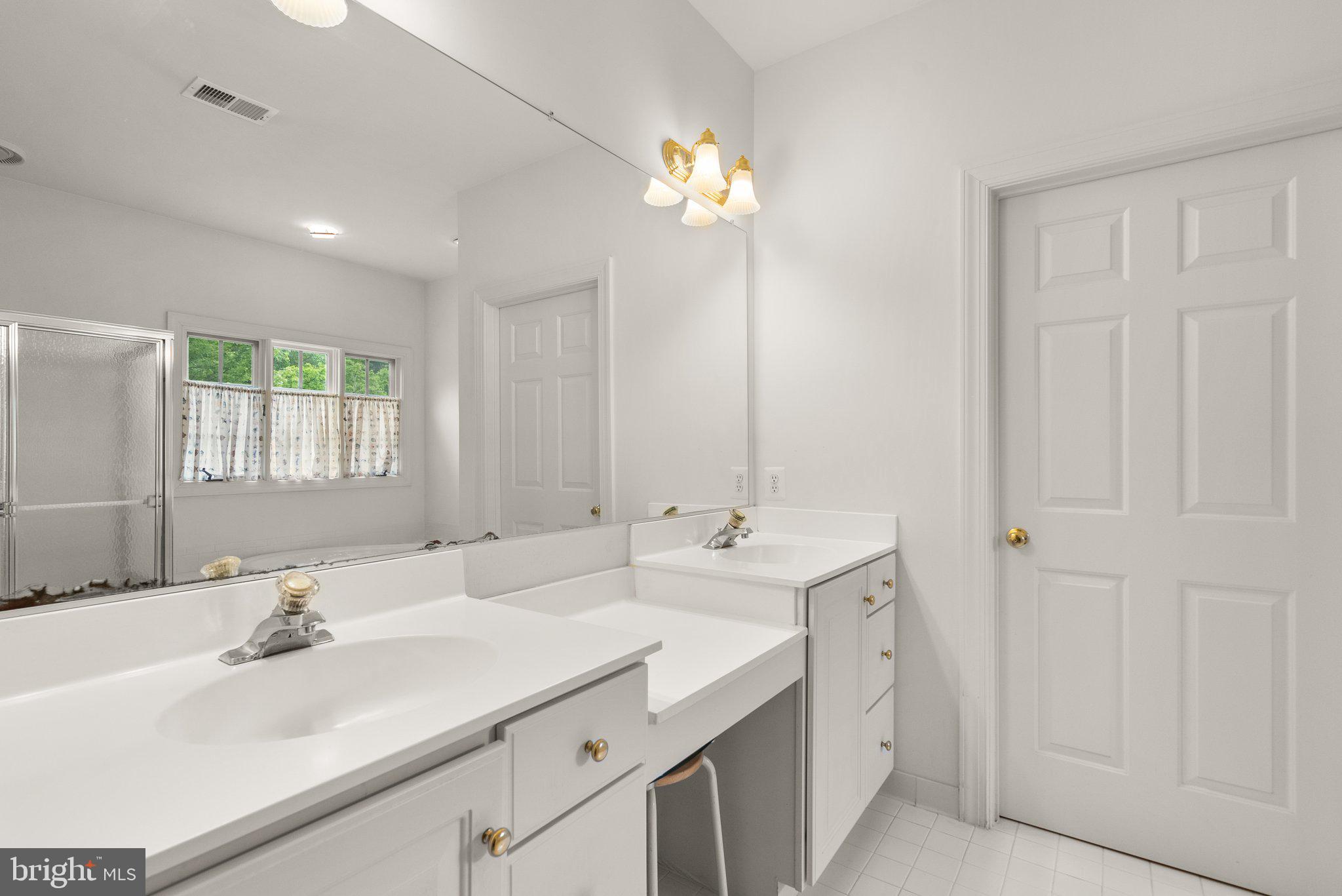 4610 Winding Stone Circle Olney, MD 20832 - Photo 30 of 49