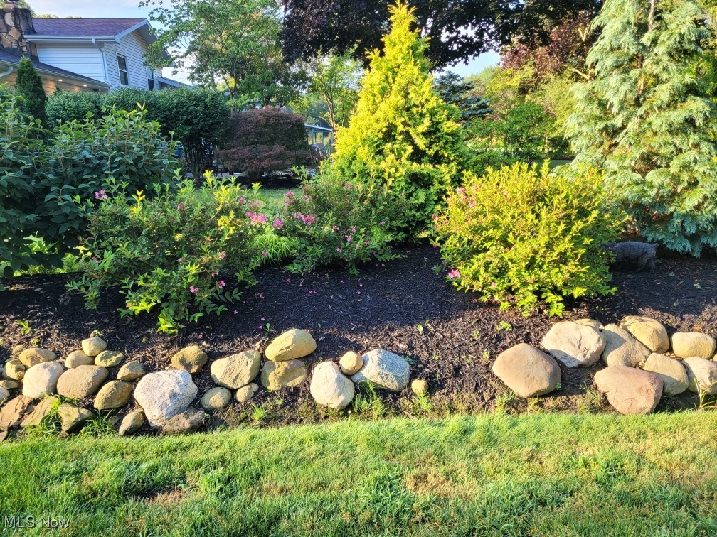 928 South Hametown Road Akron, OH 44321 - Photo 21 of 40 View of yard