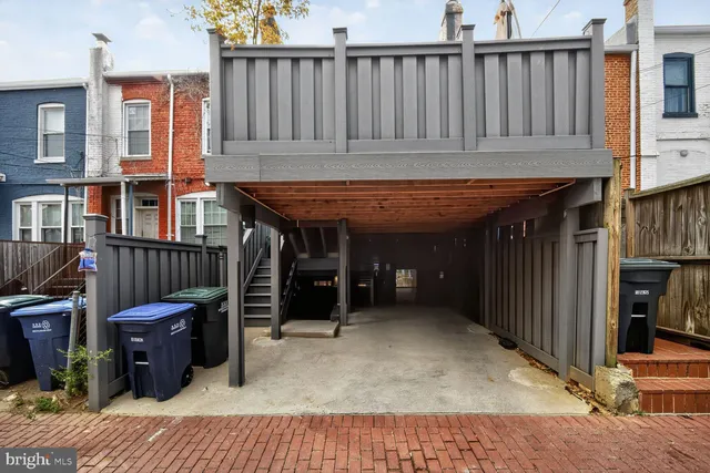 $4,750 | 146 U Street Northeast, Washington, DC 20002