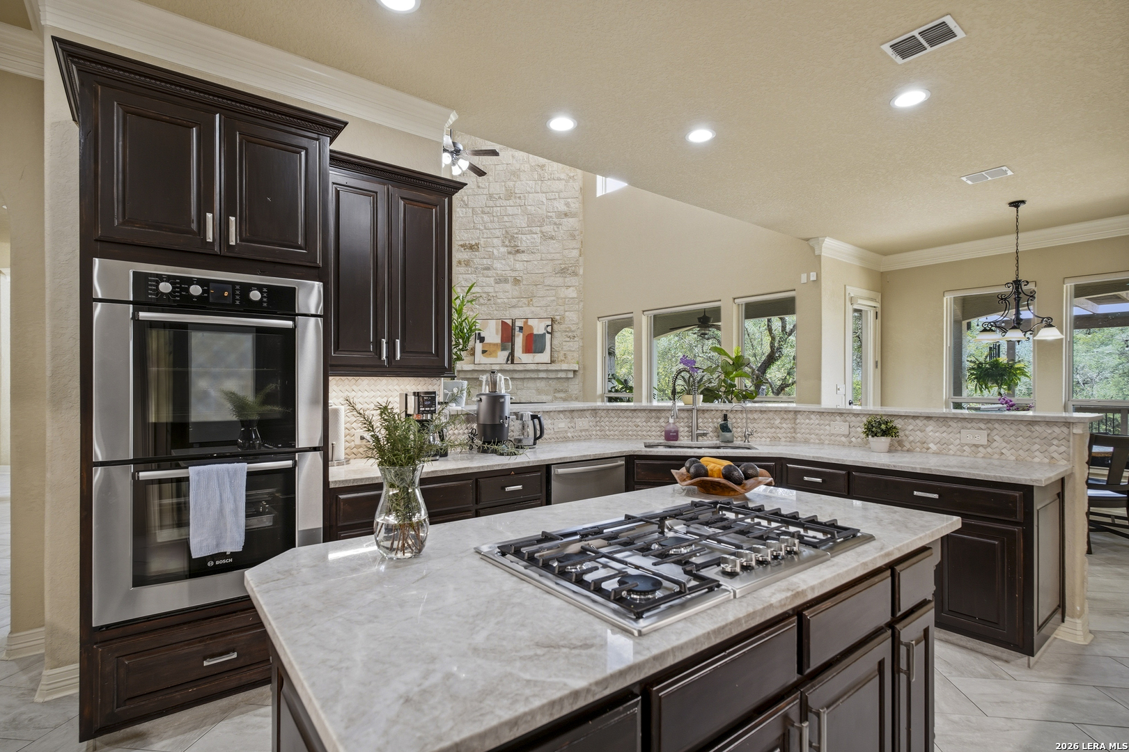 714 Ruidosa Downs Helotes, TX 78023 - Photo 19 of 63
