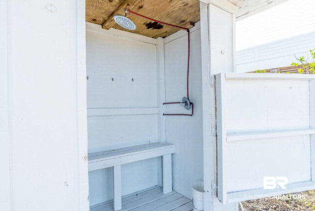 26896 Moses Road Orange Beach, AL 36561 - Photo 31 of 42 Outdoor Shower