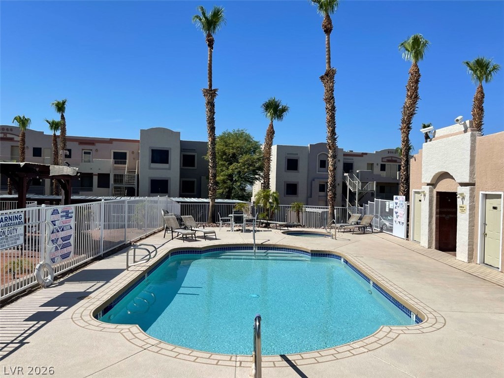 2016 Mesquite Lane, Unit 104 Laughlin, NV 89029 - Photo 26 of 27 Second pool