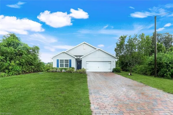 $460,000 | 4180 68th Avenue Northeast, Naples, FL 34120