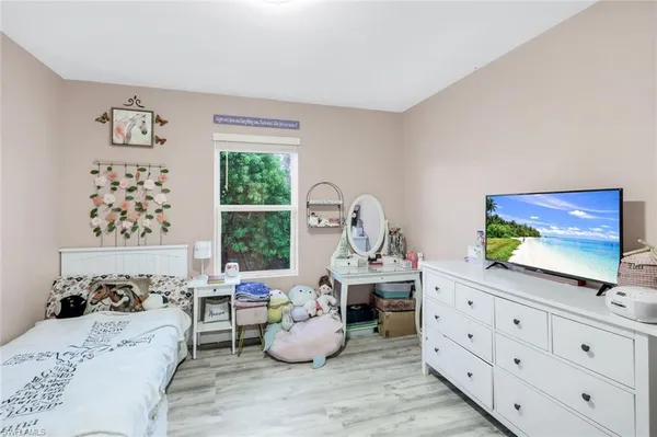 $460,000 | 4180 68th Avenue Northeast, Naples, FL 34120