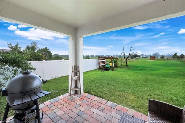 $460,000 | 4180 68th Avenue Northeast, Naples, FL 34120