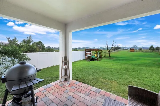 $480,000 | 4180 68th Avenue Northeast, Naples, FL 34120