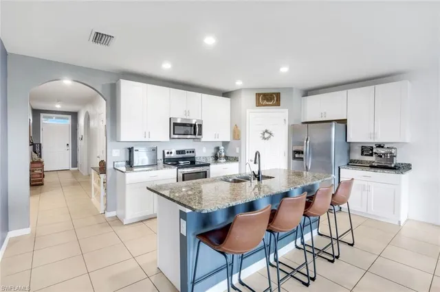 $480,000 | 4180 68th Avenue Northeast, Naples, FL 34120