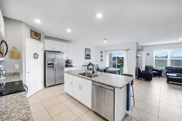 $480,000 | 4180 68th Avenue Northeast, Naples, FL 34120