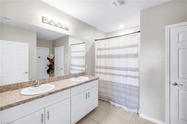 $480,000 | 4180 68th Avenue Northeast, Naples, FL 34120