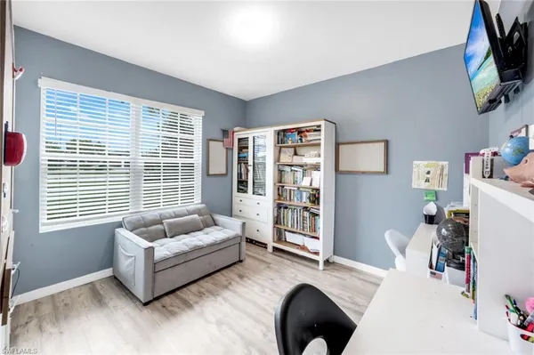 $460,000 | 4180 68th Avenue Northeast, Naples, FL 34120