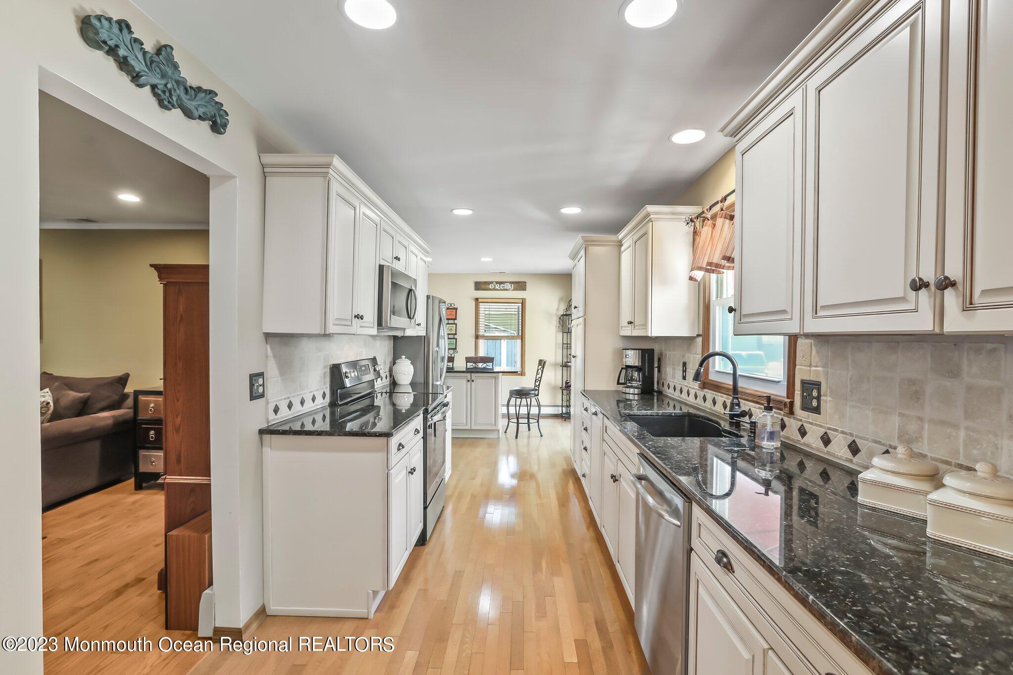 1431 Green Grove Road Brick, NJ 08724 - Photo 11 of 50 20-web-or-mls-5W5A0846
