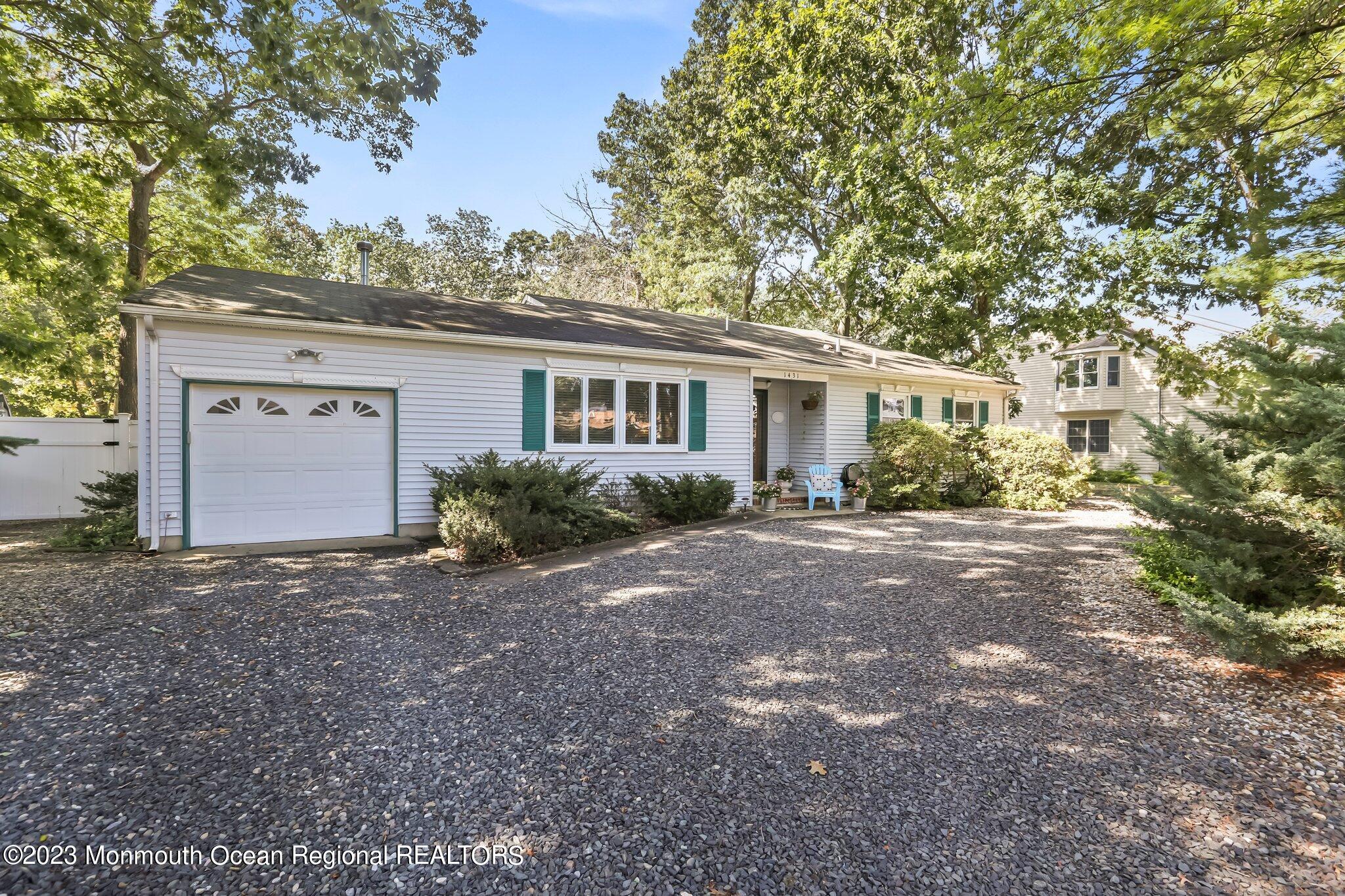 1431 Green Grove Road Brick, NJ 08724 - Photo 3 of 50 29-web-or-mls-5W5A0896