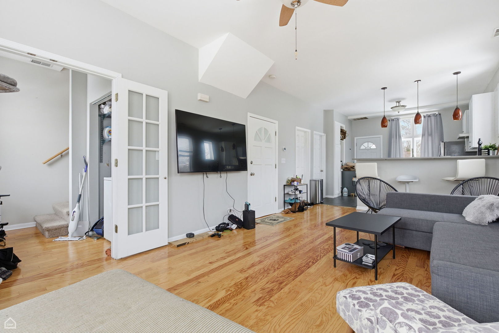 1521 Lake Street Evanston, IL 60201 - Photo 13 of 23