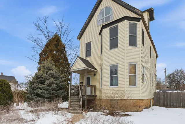 $499,000 | 1521 Lake Street, Evanston, IL 60201