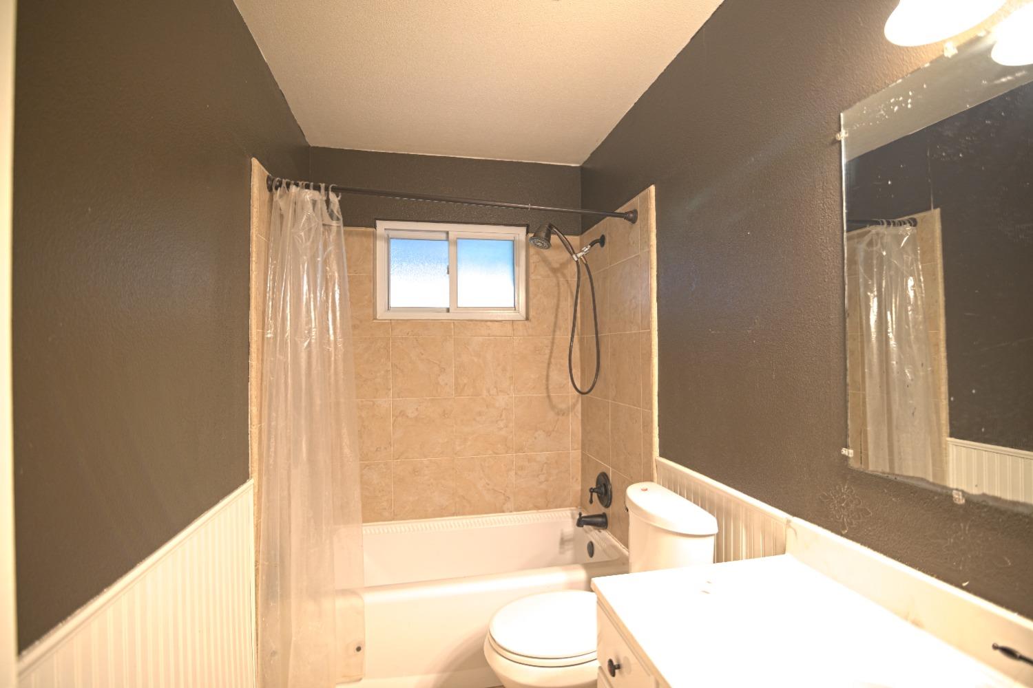16935 Mark Road Madera, CA 93636 - Photo 13 of 18 Gallery Image 13
