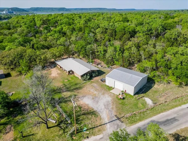 $150,000 | 4550 South Lakeview Drive, Gordon, TX 76453