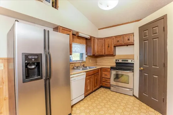 $150,000 | 4550 South Lakeview Drive, Gordon, TX 76453