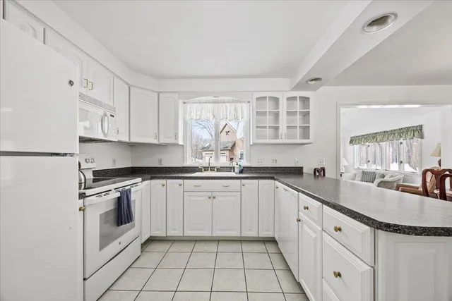 $399,900 | 10 George Avenue, Sanford, ME 04073