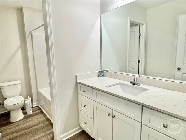 $2,400 | 252 Cromer Street, Savannah, GA 31407