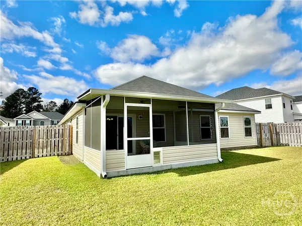 $2,400 | 252 Cromer Street, Savannah, GA 31407