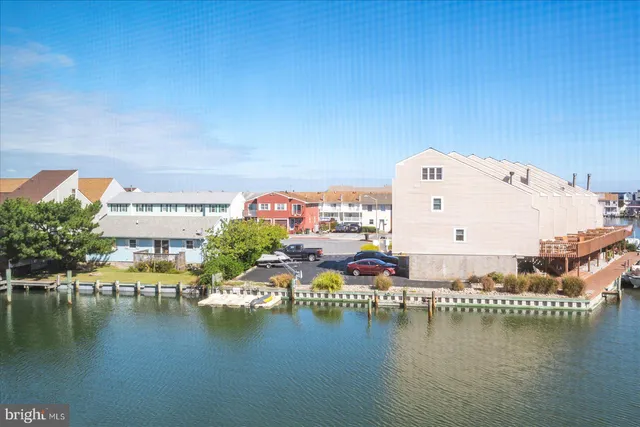 a view of a lake with houses