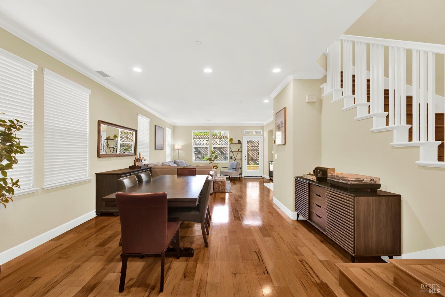 3209 Von Uhlit Ranch Road Napa, CA 94558 - Photo 9 of 64 Gallery Image 9