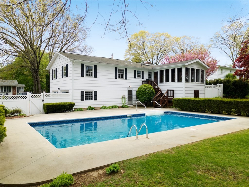 8 Appletown Road Smithfield, RI 02828 - Photo 33 of 43 Gallery Image 33
