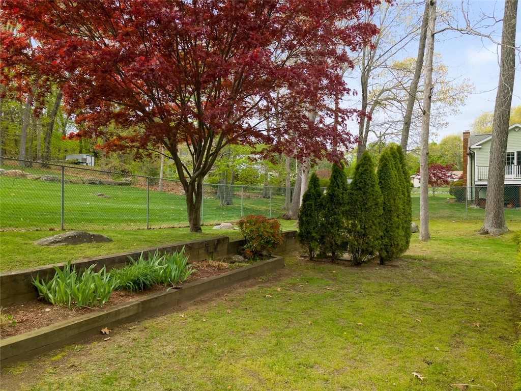8 Appletown Road Smithfield, RI 02828 - Photo 38 of 43 Gallery Image 38