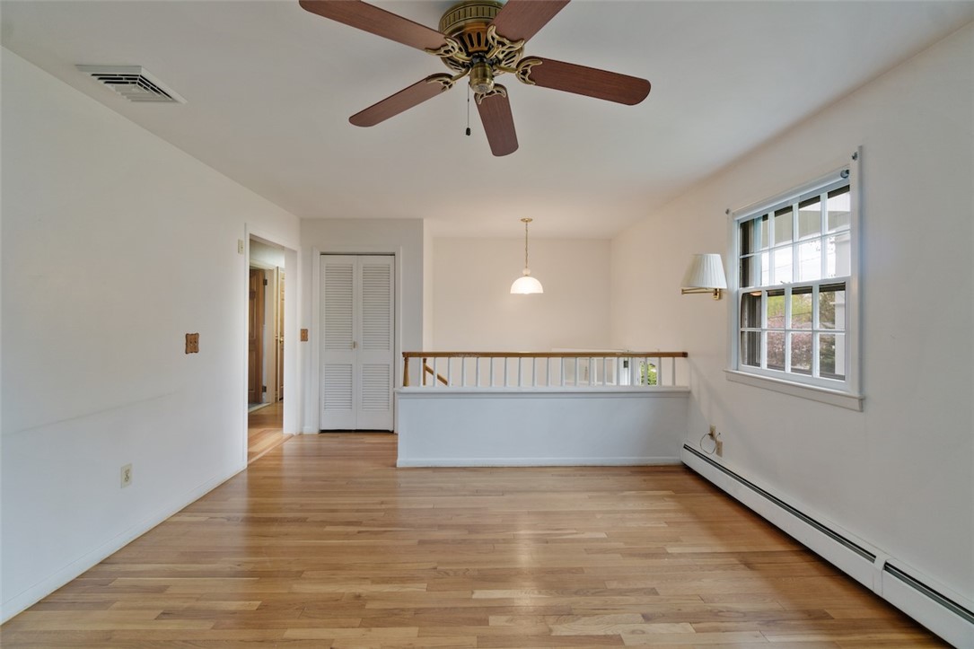 8 Appletown Road Smithfield, RI 02828 - Photo 8 of 43 Gallery Image 8