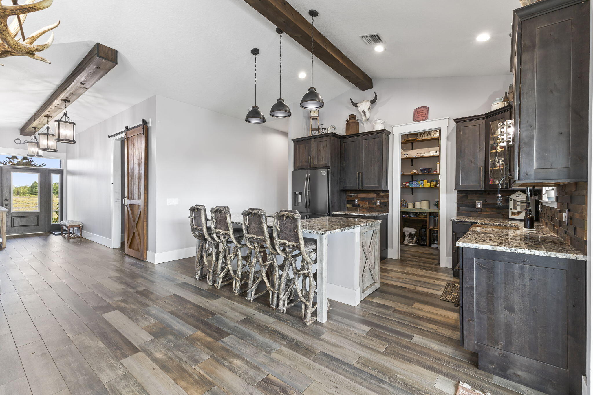 1545 Pulitzer Road Fort Pierce, FL 34945 - Photo 18 of 47 13-web-or-mls-IMG_0574