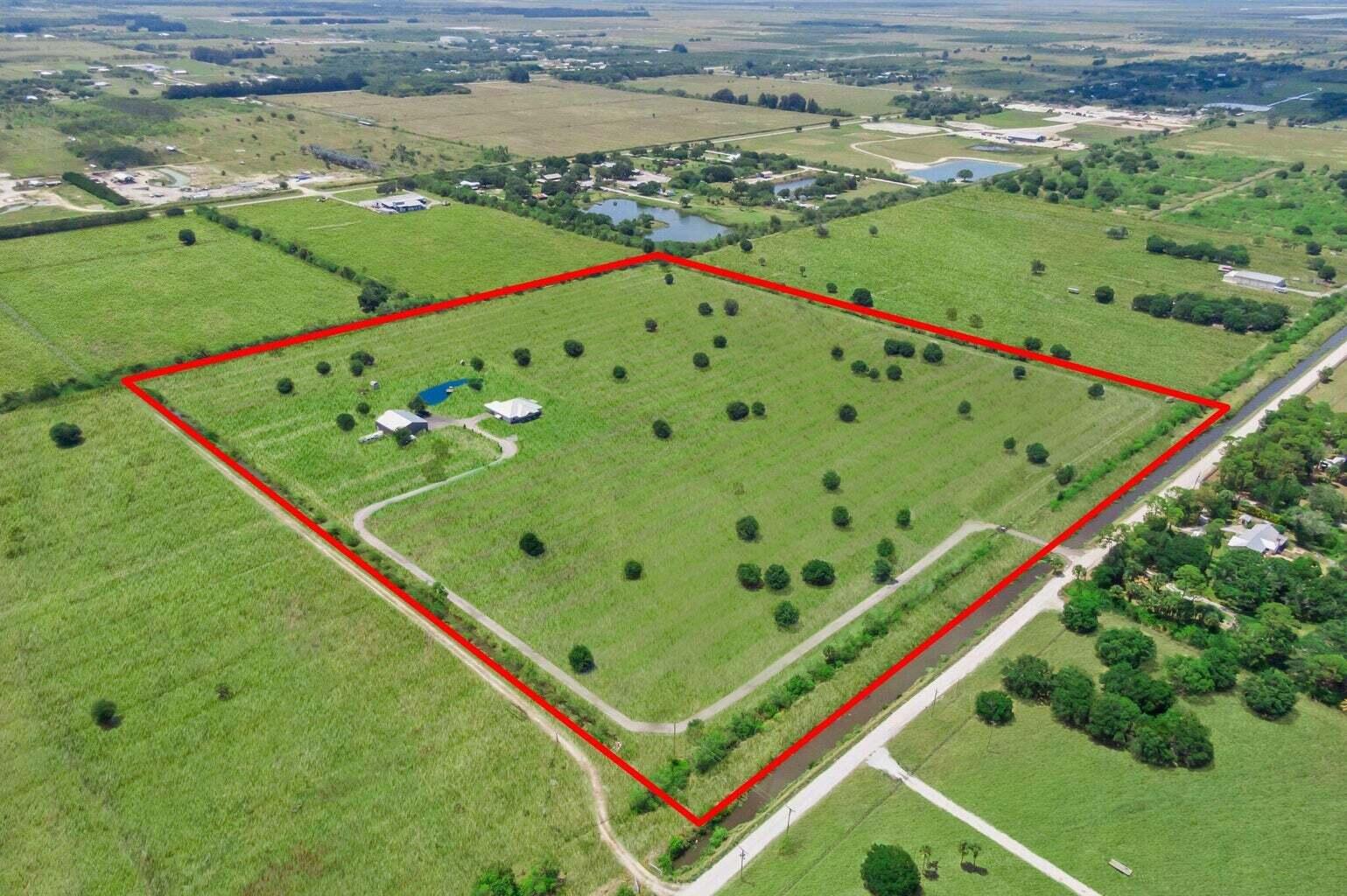 1545 Pulitzer Road Fort Pierce, FL 34945 - Photo 2 of 47 20250512185629442562000000-o