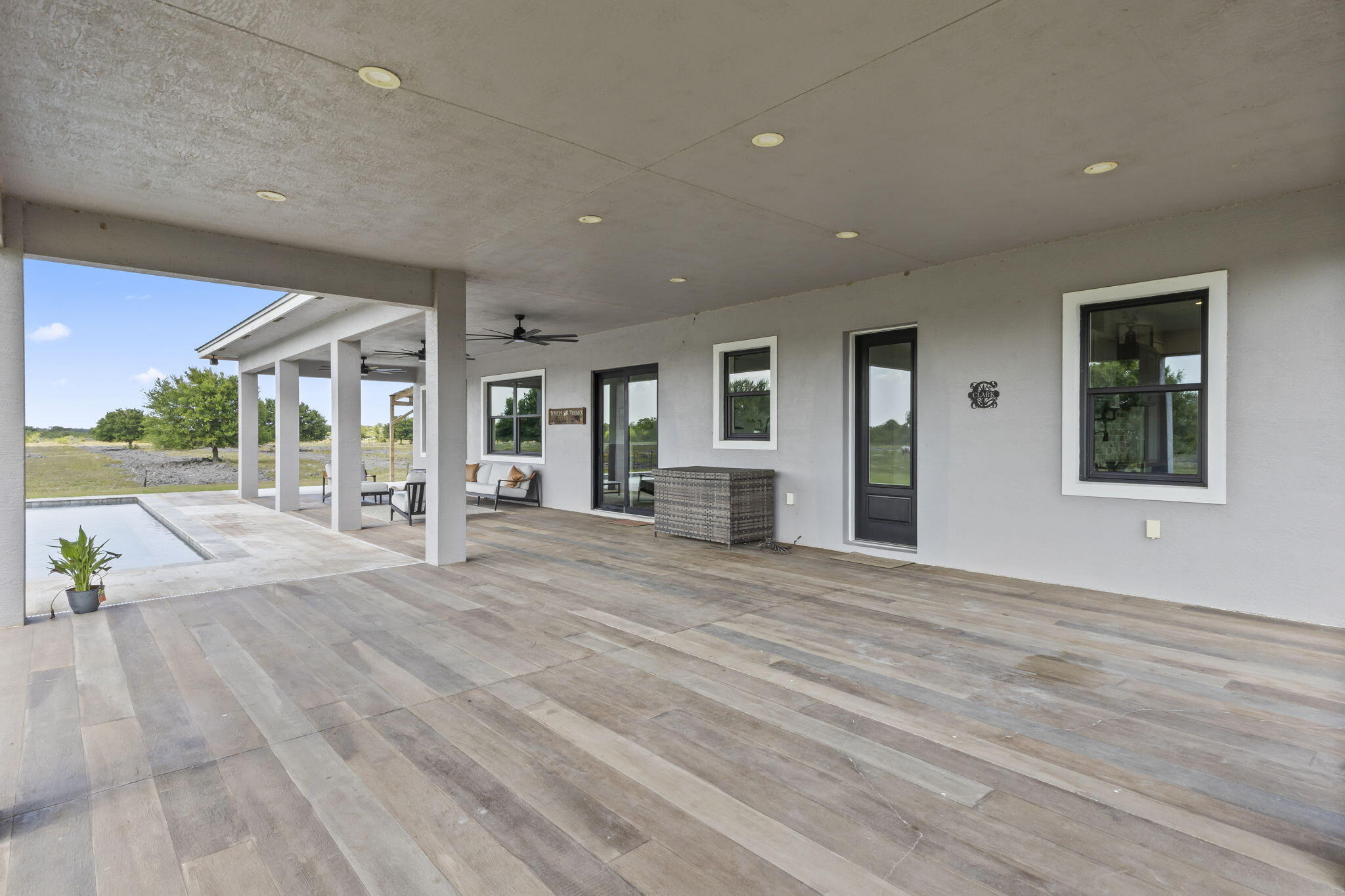 1545 Pulitzer Road Fort Pierce, FL 34945 - Photo 36 of 47 35-web-or-mls-IMG_0733