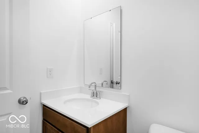 $289,999 | 2201 Aviary Lane, Danville, IN 46122