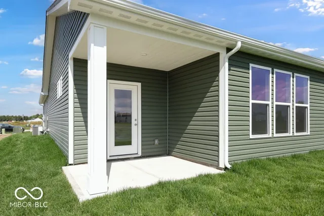 $289,999 | 2201 Aviary Lane, Danville, IN 46122