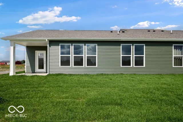 $289,999 | 2201 Aviary Lane, Danville, IN 46122