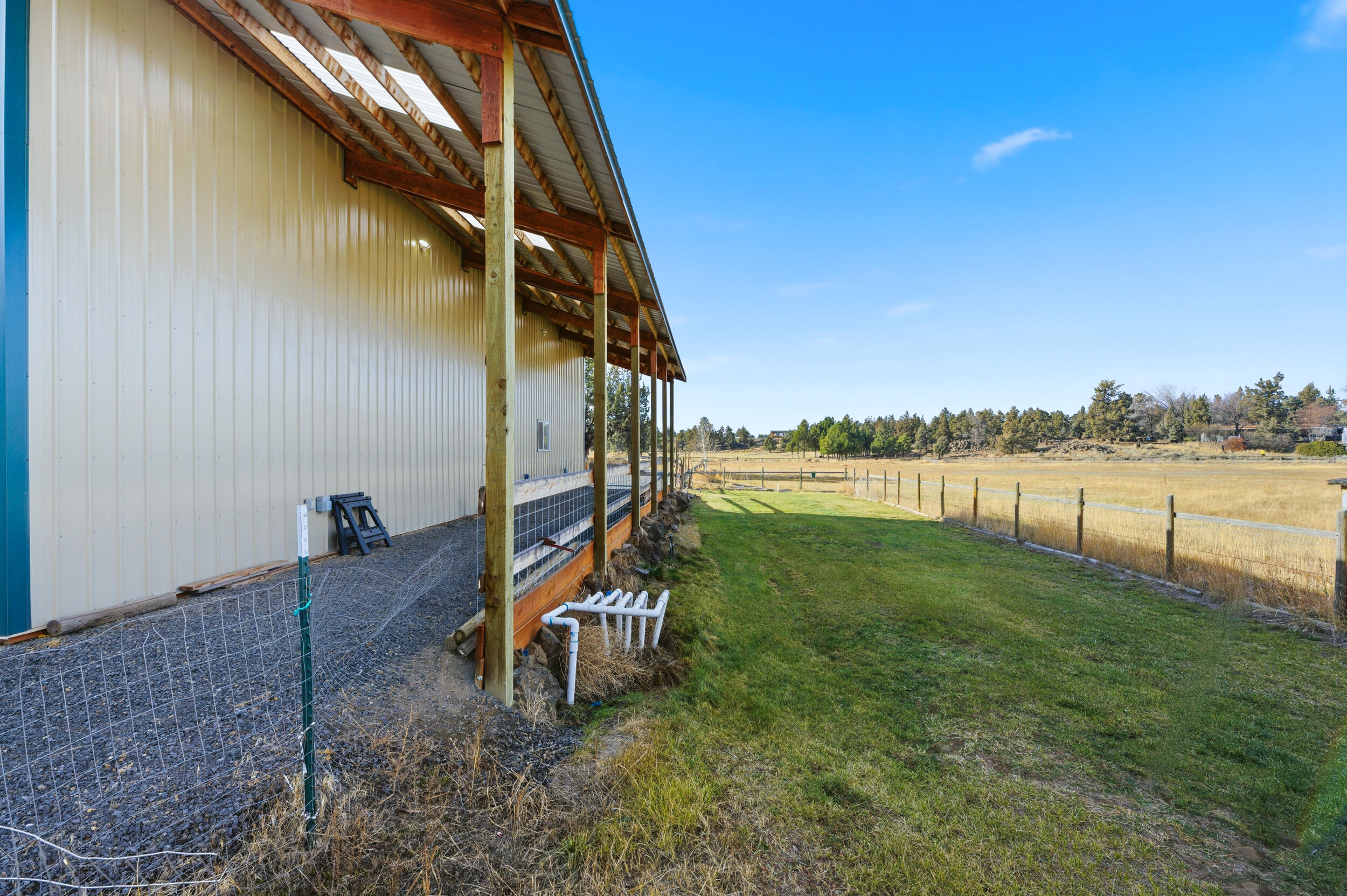62262 Chickadee Lane Bend, OR 97701 - Photo 63 of 70 51_62262 chickadee ln-47