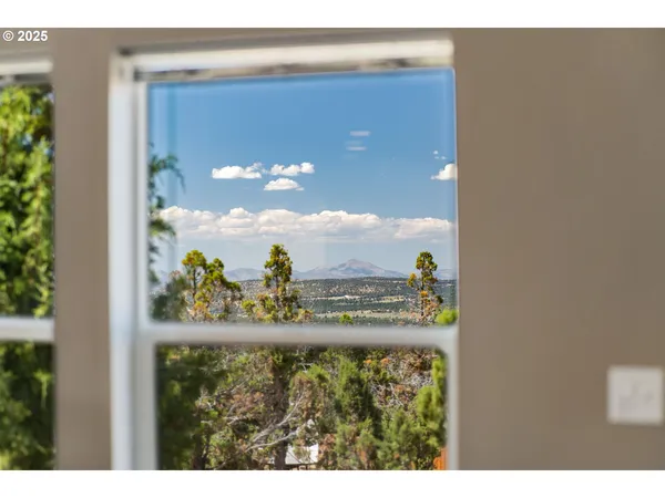 $449,000 | 15255 Southeast Remington Road, Prineville, OR 97754