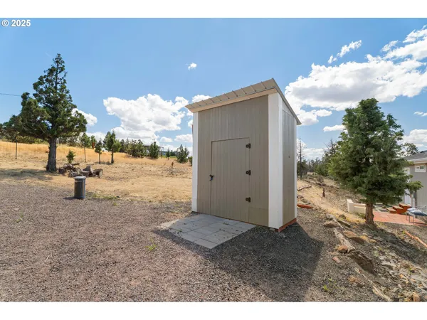 $449,000 | 15255 Southeast Remington Road, Prineville, OR 97754