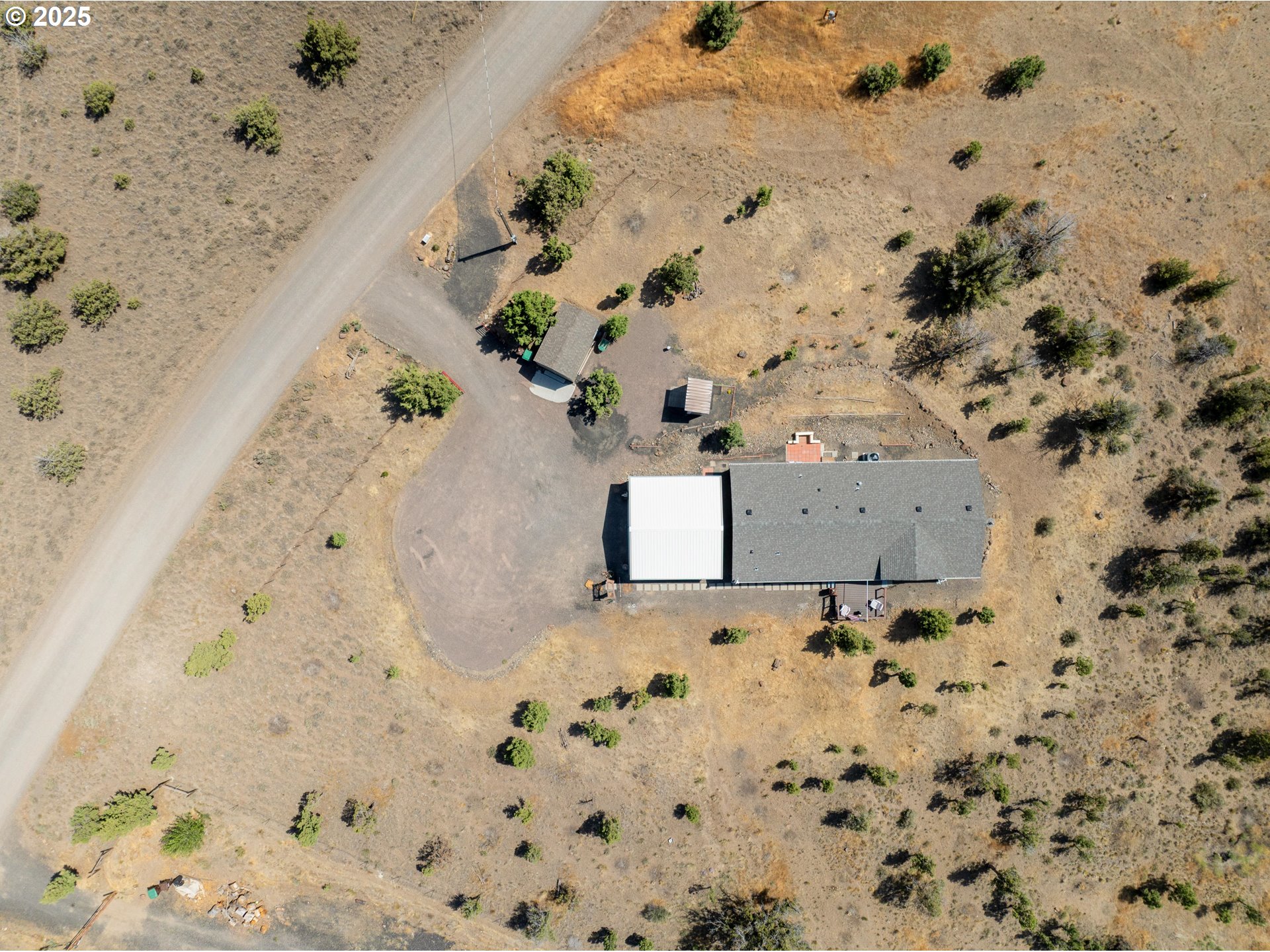 15255 Southeast Remington Road Prineville, OR 97754 - Photo 35 of 45