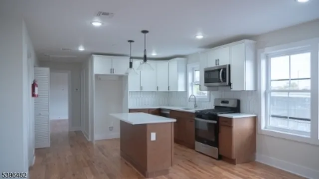 $2,400 | 67 Myrtle Street, Unit 6, Bloomfield, NJ 07003