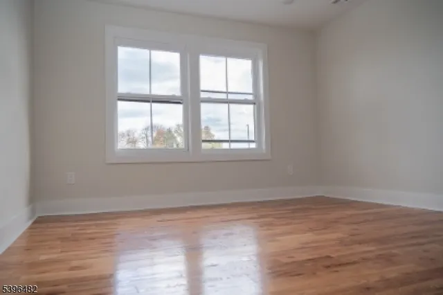 $2,400 | 67 Myrtle Street, Unit 6, Bloomfield, NJ 07003