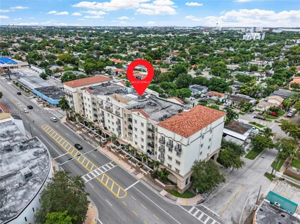 $2,900 | 5271 Southwest 8th Street, Unit 315, Miami, FL 33134