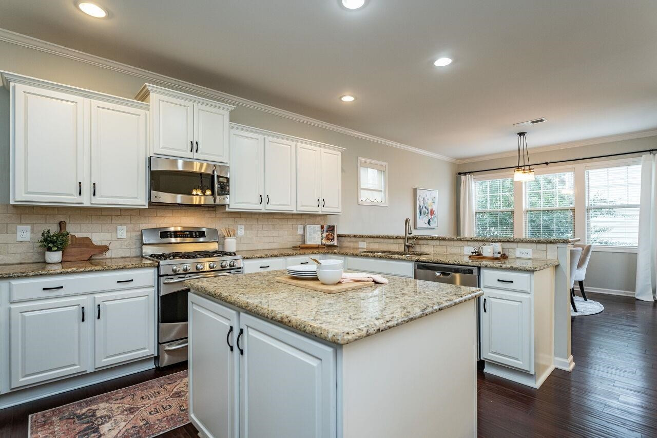 1400 Rodessa Run Raleigh, NC 27607 - Photo 9 of 29 Photo 9