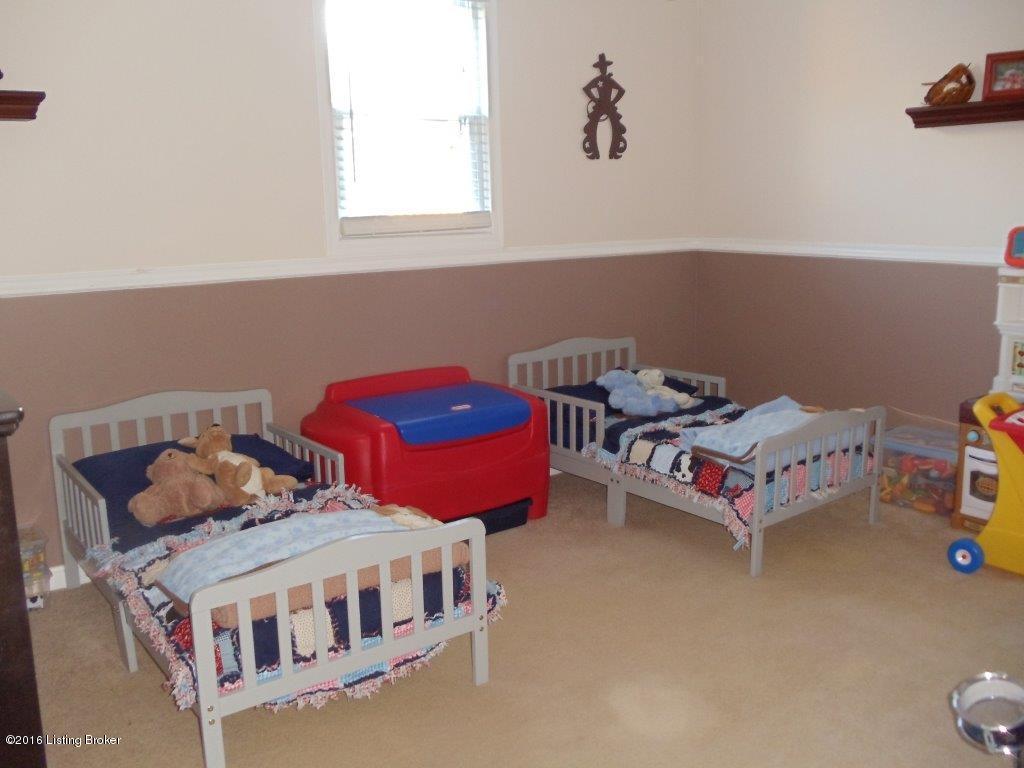 5022 Cane Run Road Louisville, KY 40216 - Photo 22 of 27 DSC08132