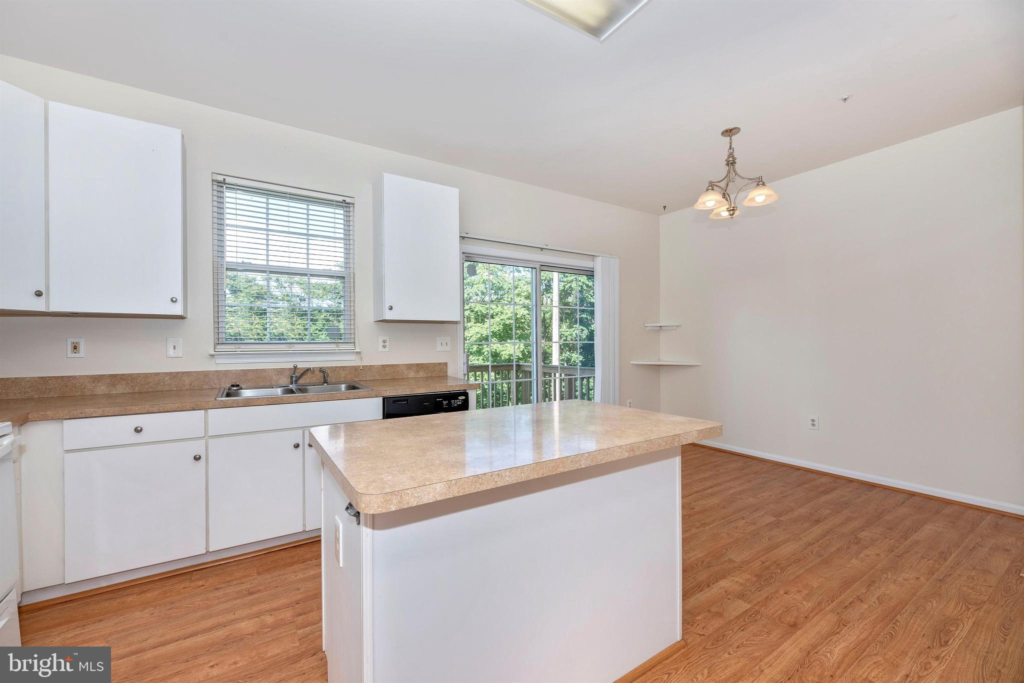 948 Turning Point Court Frederick, MD 21701 - Photo 17 of 51