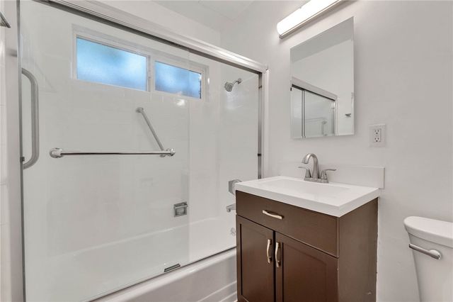 $1,995 | 14728 West Magnolia Boulevard, Unit 1, Sherman Oaks, CA 91403