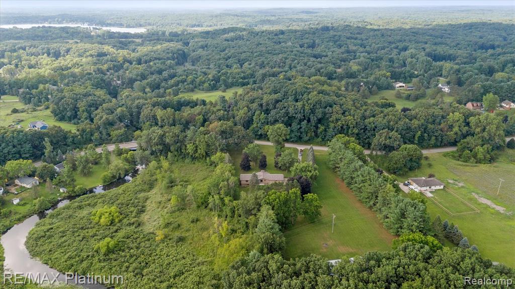 3200 Patterson Lake Road Pinckney, MI 48169 - Photo 38 of 46